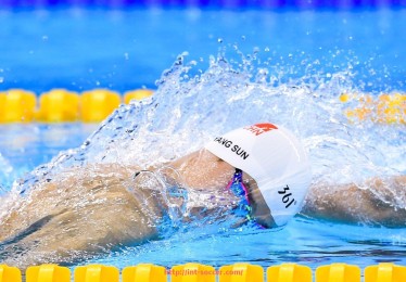 足球直播-巴萨皇马国家德比完整赛程及历史战绩汇总