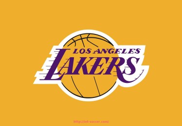 足球直播-世俱杯裁判判罚标准解读：执法尺度与比赛影响分析