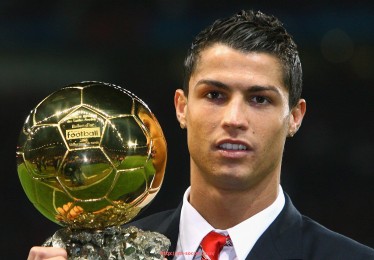 足球直播-2025年世俱杯比赛决赛阶段特殊规则说明与裁判执行指南