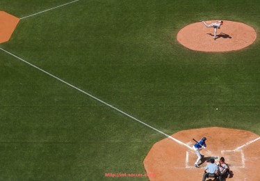 足球直播-世俱杯球队比赛心理状态分析报告：关键战役中心理波动的控制