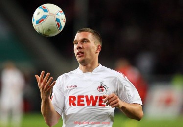 足球直播-2025年意甲球队身价排行榜及体育经济现状